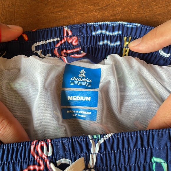 Set of Chubbies swim trunks - Picture 2 of 3